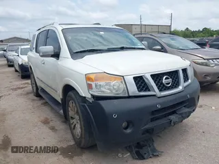 2015 Nissan Armada Platinum z VIN 5N1BA0NF8FN611050, wystawiony jako IAAI lot #42306728 z przebiegiem 233 770 mil mil oraz . Historia ofert i sprzedaży dostępna na DreamBid. Obrazek 1.