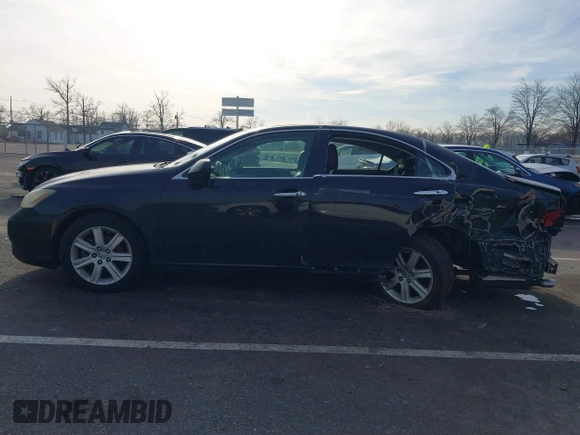 2007 Lexus ES 350 with VIN JTHBJ46G372006678, listed as a IAAI auction lot 41198206 with 210,004 mi miles. Bid and sale history available at carsss.com. Image 14.
