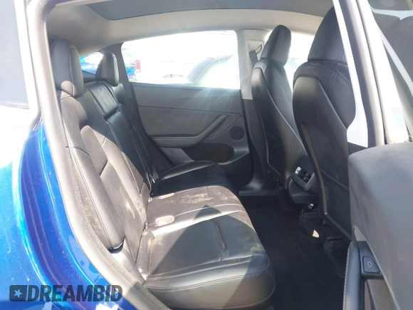 2024 Tesla Model Y с VIN 7SAYGDED2RF119770, выставлен на аукционе IAAI как лот 42462600 с пробегом 6 712 миль миль и . История ставок и продаж доступна на DreamBid. Изображение 8.