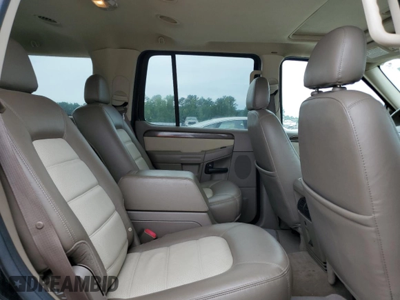 2005 Ford Explorer Eddie Bauer z VIN 1FMDU64K85UA36518, wystawiony jako Copart lot #57399285 z przebiegiem 132 178 mil mil oraz Szkoda całkowita • Salvage title. Historia ofert i sprzedaży dostępna na DreamBid. Obrazek 11.