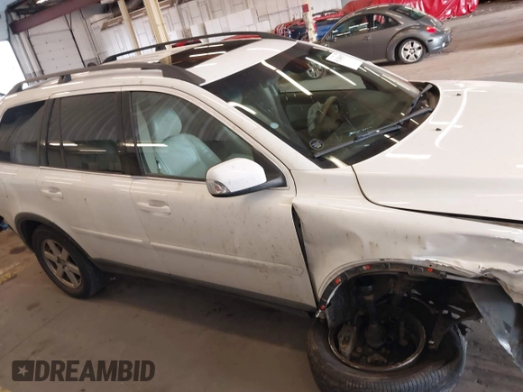 2007 Volvo XC90 I6 with VIN YV4CM982771367703, listed as a IAAI auction lot 41286837 with 189,530 mi miles and . Bid and sale history available at DreamBid. Image 14.