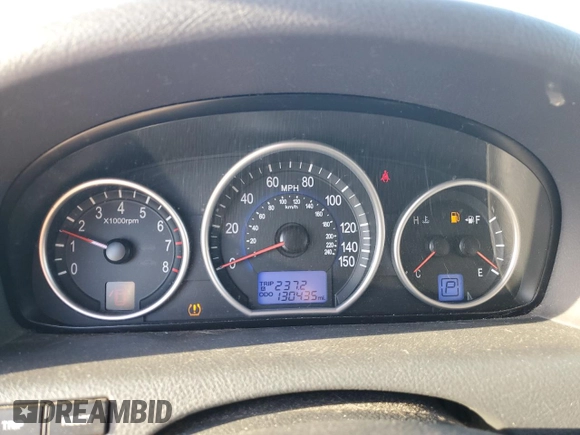 2011 Hyundai Veracruz GLS with VIN KM8NUDCC1BU169149, listed as a Copart auction lot 48687075 with 130,435 mi miles and Salvage Title. Bid and sale history available at DreamBid. Image 9.