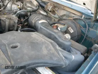 1997 Ford F-250 with VIN 1FTHX25F4VEC76814, listed as a IAAI auction lot 41450227 with 254,940 mi miles and . Bid and sale history available at DreamBid. Image 12.