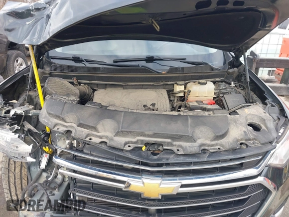 2018 Chevrolet Traverse LT Leather with VIN 1GNEVHKW0JJ113344, listed as a IAAI auction lot 41105083 with 95,855 mi miles. Bid and sale history available at carsss.com. Image 10.