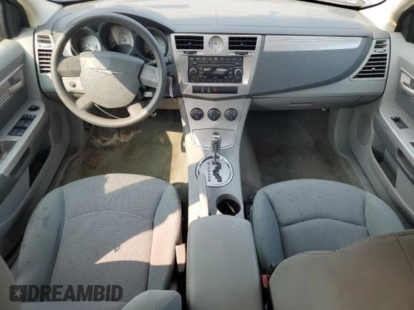 2007 Chrysler Sebring z VIN 1C3LC46K57N589021, wystawiony jako Copart lot #70650234 z przebiegiem 121 626 mil mil oraz Czysty tytuł • Clean title. Historia ofert i sprzedaży dostępna na DreamBid. Obrazek 8.
