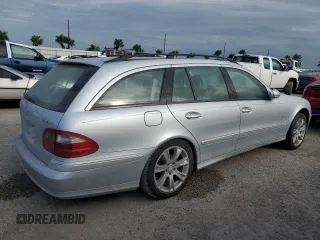 2009 Mercedes-Benz E 350 with VIN WDBUH87XX9B400160, listed as a Copart auction lot 74282254 with Not Provided miles and Salvage Title. Bid and sale history available at DreamBid. Image 3.