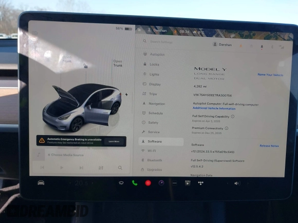 2024 Tesla Model Y Long Range z VIN 7SAYGDEE7RA300756, wystawiony jako IAAI lot #41922910 z przebiegiem 4 262 mil mil oraz . Historia ofert i sprzedaży dostępna na DreamBid. Obrazek 7.