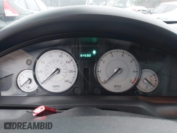 2007 Chrysler 300 Touring with VIN 2C3KA53G87H821367, listed as a IAAI auction lot 41614487 with 84,592 mi miles and . Bid and sale history available at DreamBid. Image 7.
