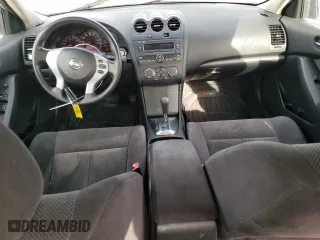 2009 Nissan Altima 2.5 S with VIN 1N4AL21E69N453854, listed as a Copart auction lot 52053095 with 101,211 mi miles and Salvage Title. Bid and sale history available at carsss.com. Image 8.