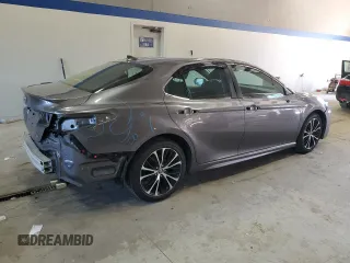 2019 Toyota Camry LE with VIN 4T1B11HK3KU686429, listed as a Copart auction lot 46330825 with 116,030 mi miles and Salvage Title. Bid and sale history available at carsss.com. Image 3.
