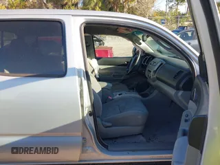 2011 Toyota Tacoma with VIN 3TMLU4EN3BM073358, listed as a IAAI auction lot 41706136 with 174,032 mi miles and . Bid and sale history available at DreamBid. Image 5.