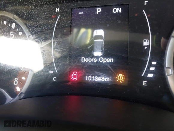 2017 Jeep Renegade Latitude with VIN ZACCJBBB8HPG52343, listed as a IAAI auction lot 42358909 with 101,348 mi miles and . Bid and sale history available at DreamBid. Image 15.