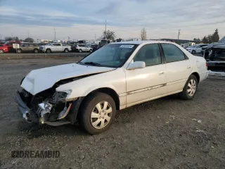 2001 Toyota Camry CE z VIN 4T1BG22K71U045151, wystawiony jako Copart lot #58041405 z przebiegiem 170 270 mil mil oraz Czysty tytuł • Clean title. Historia ofert i sprzedaży dostępna na DreamBid. Obrazek 1.