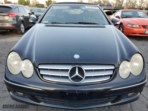 2006 Mercedes-Benz CLK-Class 3.5L with VIN WDBTK56HX6F200163, listed as a Copart auction lot 82704494 with 163,966 mi miles and Clean Title. Bid and sale history available at carsss.com. Image 5.