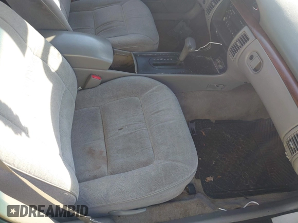 1998 Oldsmobile 88 LS z VIN 1G3HN52K2W4849130, wystawiony jako IAAI lot #41496592 z przebiegiem Nie podano mil oraz . Historia ofert i sprzedaży dostępna na DreamBid. Obrazek 5.