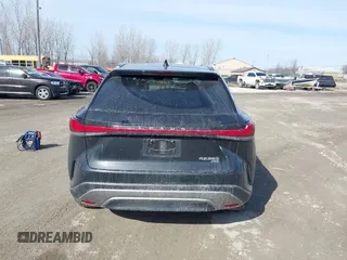 2023 Lexus RX 350 z VIN 2T2BAMCA8PC004679, wystawiony jako IAAI lot #41773933 z przebiegiem 93 400 mil mil oraz . Historia ofert i sprzedaży dostępna na DreamBid. Obrazek 16.