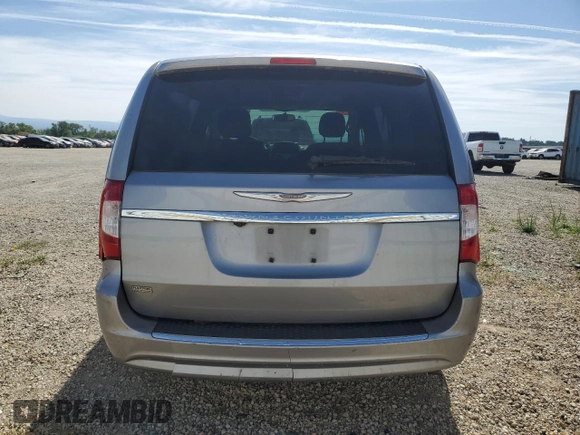 2014 Chrysler Town & Country Touring with VIN 2C4RC1BG6ER211053, listed as a Copart auction lot 56573845 with 190,800 mi miles and Clean Title. Bid and sale history available at DreamBid. Image 6.