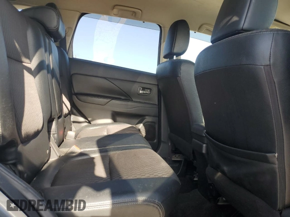 2015 Mitsubishi Outlander SE с VIN JA4AD3A35FZ006331, выставлен на аукционе Copart как лот 62083985 с пробегом 179 497 миль миль и Чистый • Clean title. История ставок и продаж доступна на DreamBid. Изображение 11.