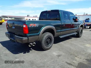 2015 Ford F-250 Lariat z VIN 1FT7W2BT9FEC36528, wystawiony jako IAAI lot #42358471 z przebiegiem 157 487 mil mil oraz . Historia ofert i sprzedaży dostępna na DreamBid. Obrazek 4.