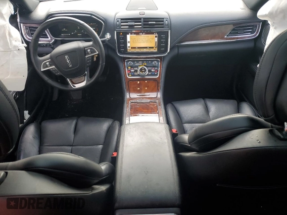 2019 Lincoln Continental Select with VIN 1LN6L9TK7K5602477, listed as a Copart auction lot 83822064 with 62,950 mi miles and Clean Title. Bid and sale history available at carsss.com. Image 8.