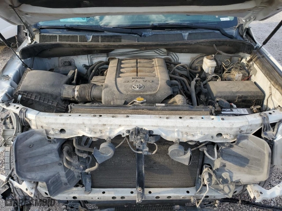 2016 Toyota Tundra 2WD Truck SR5 with VIN 5TFRW5F12GX207090, listed as a Copart auction lot 73683594 with 233,657 mi miles and Salvage Title. Bid and sale history available at carsss.com. Image 11.