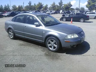 2004 Volkswagen Passat GLX with VIN WVWRH63B34P043423, listed as a IAAI auction lot 20419722 with 63,892 mi miles and . Bid and sale history available at DreamBid. Image 1.