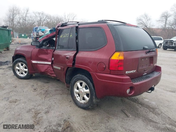 2004 GMC Envoy SLE with VIN 1GKDT13S742294622, listed as a IAAI auction lot 41562352 with 1 mi miles. Bid and sale history available at carsss.com. Image 3.