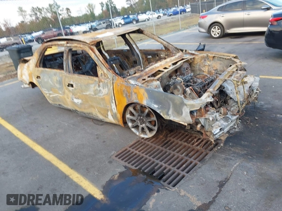 2008 Cadillac DTS 1SA z VIN 1G6KD57Y28U145232, wystawiony jako IAAI lot #40951162 z przebiegiem Nie podano mil oraz . Historia ofert i sprzedaży dostępna na DreamBid. Obrazek 1.