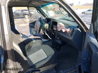 2011 Ford Ranger XLT with VIN 1FTLR4FE9BPA73620, listed as a IAAI auction lot 41441684 with 138,364 mi miles. Bid and sale history available at carsss.com. Image 5.