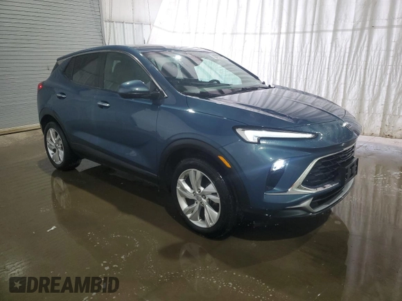 2024 Buick Encore GX Preferred with VIN KL4AMBS28RB073499, listed as a Copart auction lot 62329505 with 37,078 mi miles and Clean title. Bid and sale history available at DreamBid. Image 4.