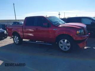 2007 Ford F-150 XLT z VIN 1FTPW12V77KA56155, wystawiony jako IAAI lot #41269875 z przebiegiem 218 645 mil mil oraz . Historia ofert i sprzedaży dostępna na DreamBid. Obrazek 13.