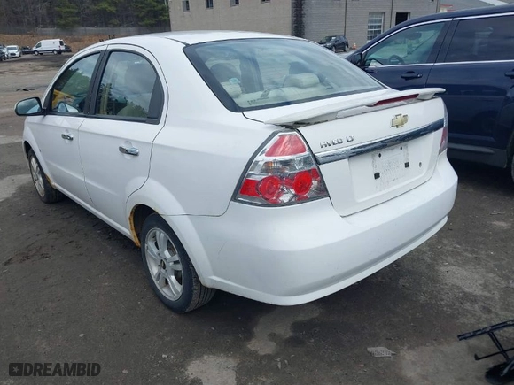 2009 Chevrolet Aveo LT w/2LT with VIN KL1TG56E39B623355, listed as a IAAI auction lot 41880148 with NaN miles. Bid and sale history available at carsss.com. Image 3.