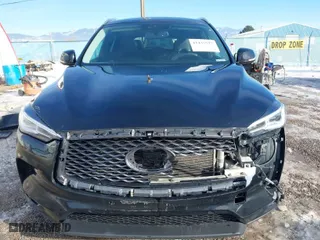 2019 Infiniti QX50 LUXE with VIN 3PCAJ5M35KF125390, listed as a IAAI auction lot 41435577 with 68,599 mi miles. Bid and sale history available at carsss.com. Image 12.