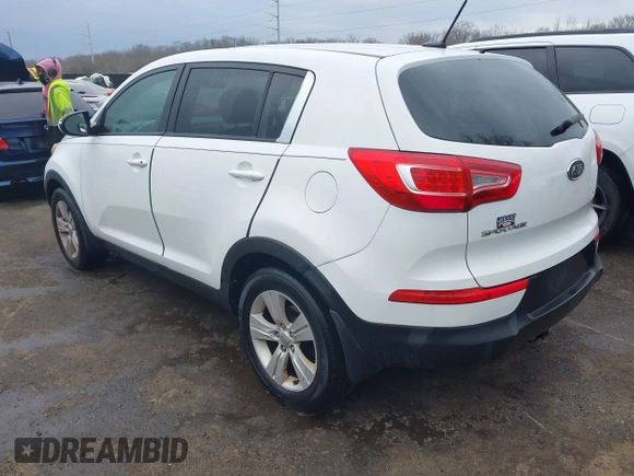 2012 Kia Sportage LX with VIN KNDPB3A20C7211852, listed as a IAAI auction lot 41485217 with 179,162 mi miles. Bid and sale history available at carsss.com. Image 3.