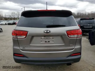 2017 Kia Sorento L with VIN 5XYPG4A32HG263302, listed as a Copart auction lot 49800575 with 91,670 mi miles and Clean Title. Bid and sale history available at carsss.com. Image 6.