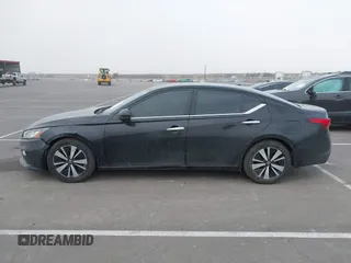 2019 Nissan Altima 2.5 SL with VIN 1N4BL4EV6KC165666, listed as a IAAI auction lot 41793064 with 171,927 mi miles. Bid and sale history available at carsss.com. Image 14.
