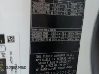2024 Land Rover Defender S z VIN SALEJ7EU4R2249502, wystawiony jako Copart lot #75354764 z przebiegiem 6 254 mil mil oraz Szkoda całkowita • Salvage title. Historia ofert i sprzedaży dostępna na DreamBid. Obrazek 13.