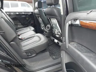 2015 Audi Q7 3.0T Premium Plus with VIN WA1LGAFE8FD003175, listed as a IAAI auction lot 41905968 with 112,275 mi miles. Bid and sale history available at carsss.com. Image 8.