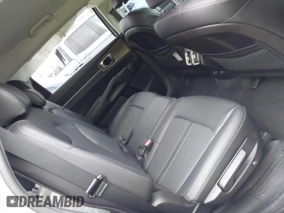 2022 Kia Sorento X-Line S with VIN 5XYRLDLC4NG125936, listed as a IAAI auction lot 41217535 with 32,988 mi miles. Bid and sale history available at carsss.com. Image 8.