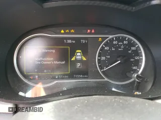 2021 Nissan Versa SV z VIN 3N1CN8EV9ML889734, wystawiony jako Copart lot #62571105 z przebiegiem 71 558 mil mil oraz Szkoda całkowita • Salvage title. Historia ofert i sprzedaży dostępna na DreamBid. Obrazek 9.