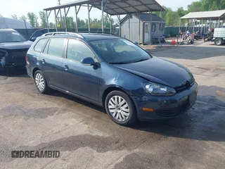 2010 Volkswagen Jetta S with VIN 3VWKX7AJ5AM655089, listed as a IAAI auction lot 42101843 with 125,479 mi miles and . Bid and sale history available at DreamBid. Image 1.