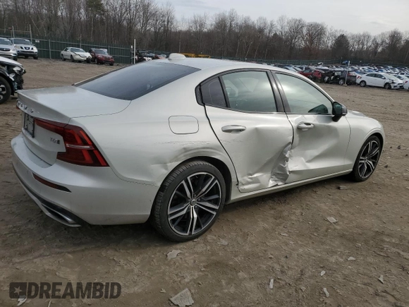 2019 Volvo S60 R-Design with VIN 7JRA22TM8KG016709, listed as a Copart auction lot 39837263 with 36,825 mi miles. Bid and sale history available at carsss.com. Image 3.