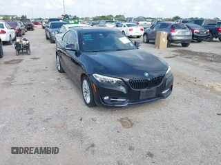 2016 BMW 2 Series 228i z VIN WBA1F9C52GV544380, wystawiony jako IAAI lot #42377118 z przebiegiem 108 032 mil mil oraz . Historia ofert i sprzedaży dostępna na DreamBid. Obrazek 1.