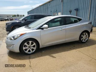 2013 Hyundai Elantra GLS z VIN 5NPDH4AE0DH192475, wystawiony jako Copart lot #56199795 z przebiegiem 128 277 mil mil oraz Szkoda całkowita • Salvage title. Historia ofert i sprzedaży dostępna na DreamBid. Obrazek 1.