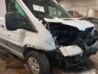 2019 Ford Transit с VIN 1FTYE2CMXKKA40544, выставлен на аукционе IAAI как лот 41364809 с пробегом 60 366 миль миль и . История ставок и продаж доступна на DreamBid. Изображение 19.