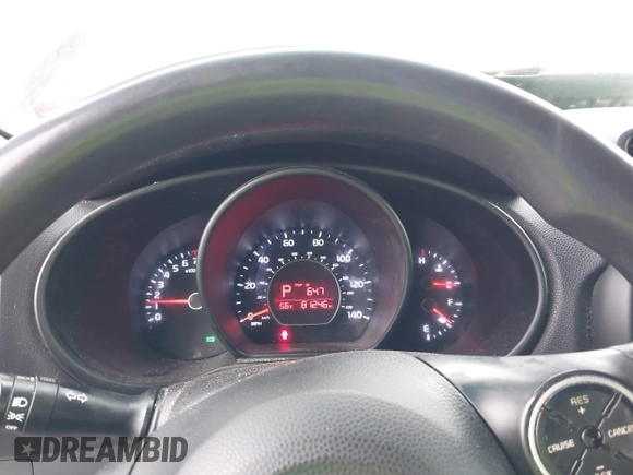 2014 Kia Soul with VIN KNDJN2A22E7092910, listed as a IAAI auction lot 42105254 with 81,246 mi miles. Bid and sale history available at carsss.com. Image 7.