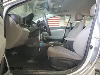 2020 Hyundai Elantra SEL z VIN 5NPD84LFXLH562366, wystawiony jako Copart lot #49205905 z przebiegiem 77 346 mil mil oraz Szkoda całkowita • Salvage title. Historia ofert i sprzedaży dostępna na DreamBid. Obrazek 7.