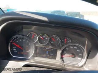 2019 Chevrolet Silverado 1500 LT with VIN 1GCRYDED2KZ262281, listed as a IAAI auction lot 41821511 with 107,341 mi miles. Bid and sale history available at carsss.com. Image 7.