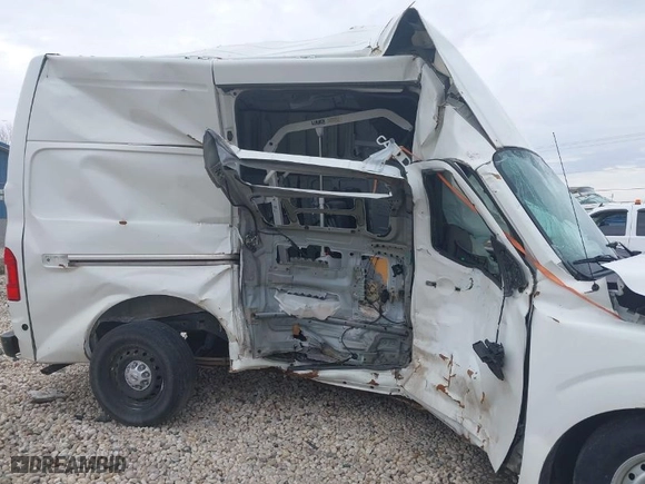 2018 Nissan NV Cargo S with VIN 1N6BF0LY4JN804859, listed as a IAAI auction lot 41230160 with 208,770 mi miles. Bid and sale history available at carsss.com. Image 6.