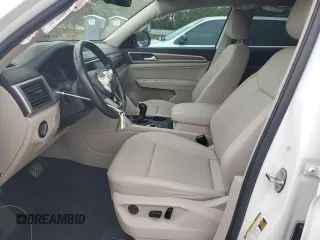 2021 Volkswagen Atlas SE z VIN 1V2DP2CA5MC508349, wystawiony jako Copart lot #78523484 z przebiegiem Nie podano mil oraz Czysty tytuł • Clean title. Historia ofert i sprzedaży dostępna na DreamBid. Obrazek 7.